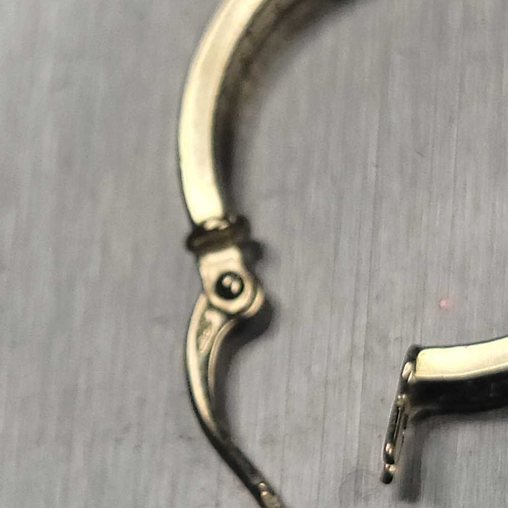 18K hoop earrings(sold) - Picture 4 of 6